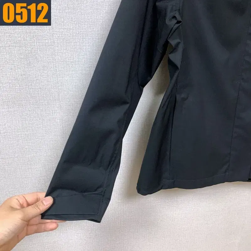 thumbnail-5